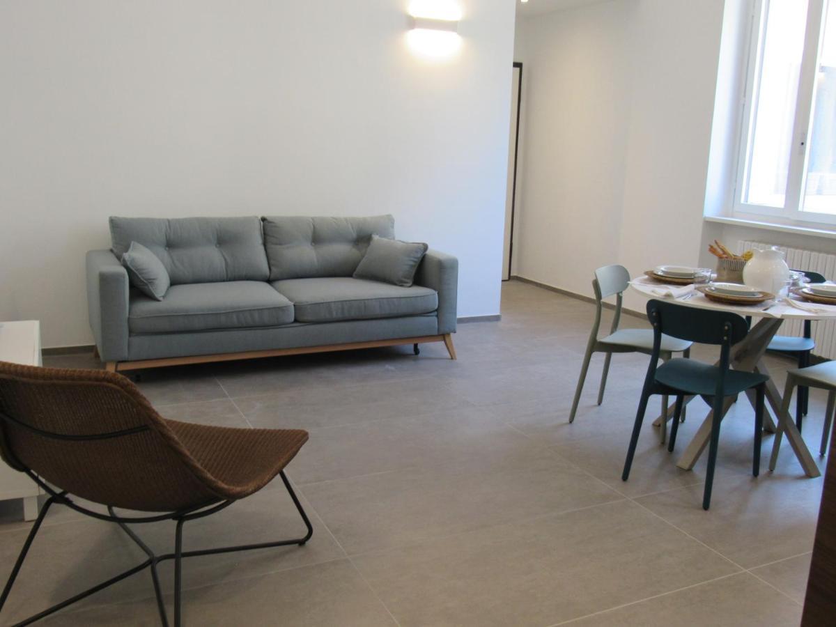Apartamento Make A Wish - Near The Center With Private Parking Como Exterior foto