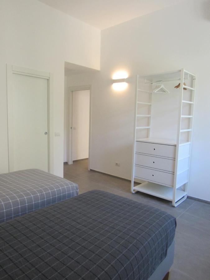Apartamento Make A Wish - Near The Center With Private Parking Como Exterior foto